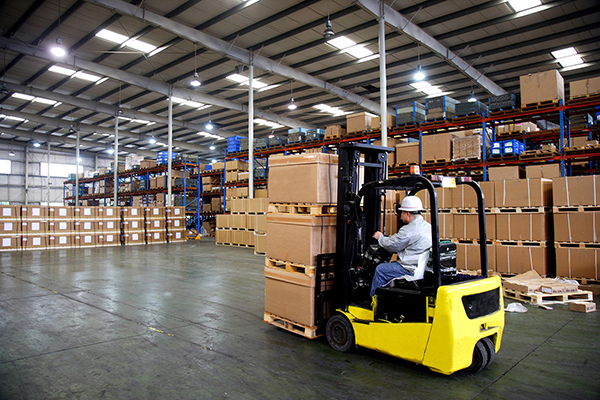 Warehouse-services.jpg Warehouse-services.jpg